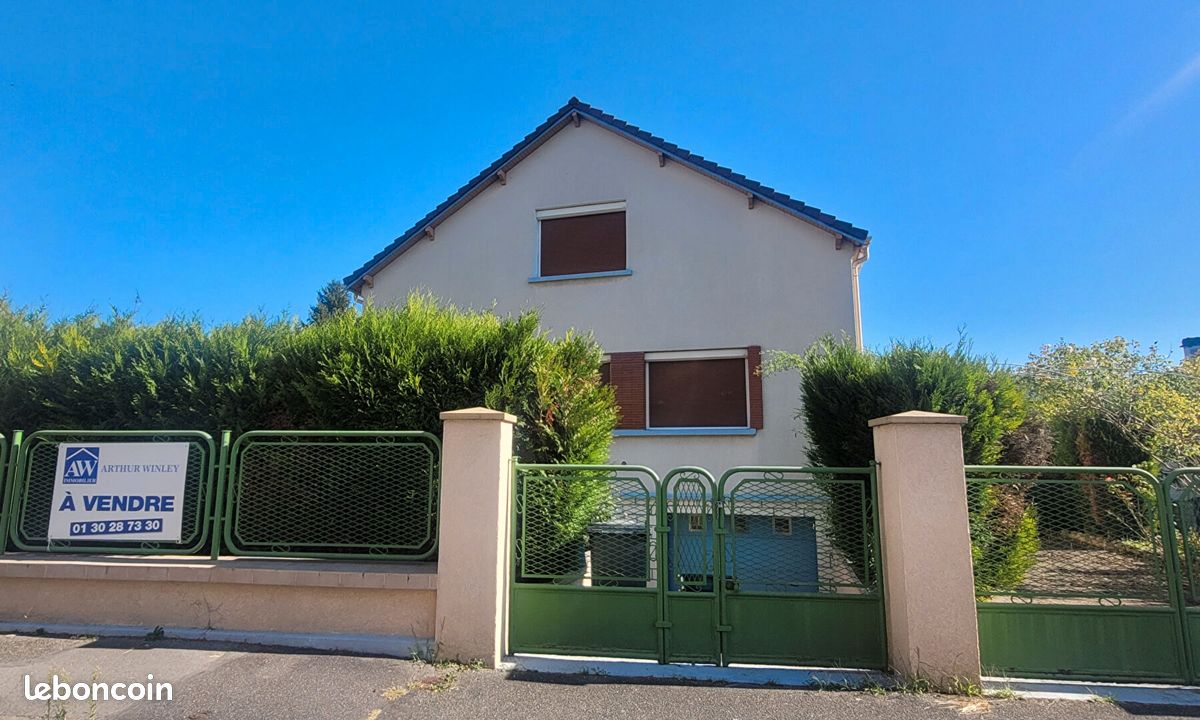 3 bedrooms House in Chambly, France No. 236587