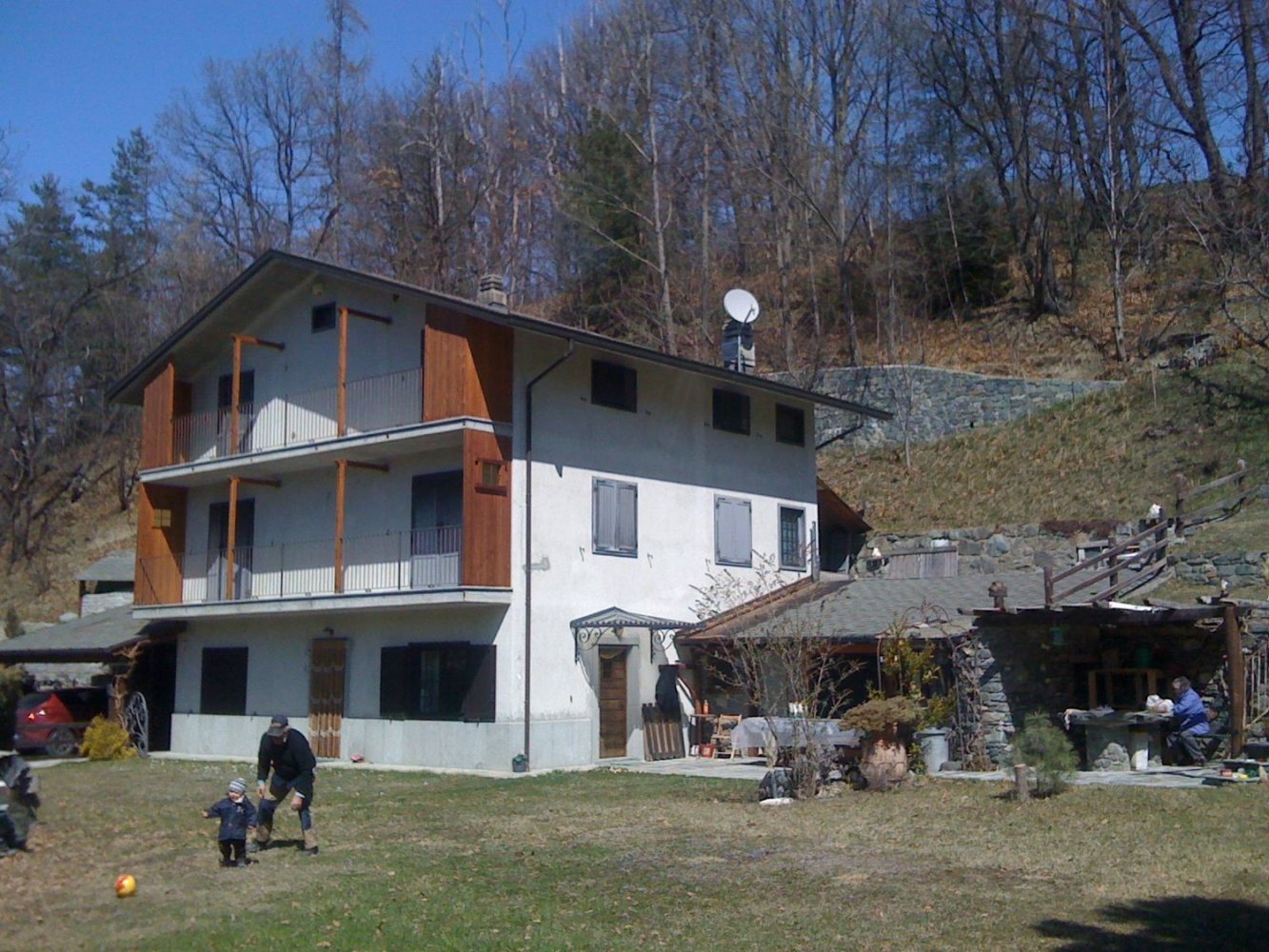 5 rooms House in Montjovet, Italy No. 254469