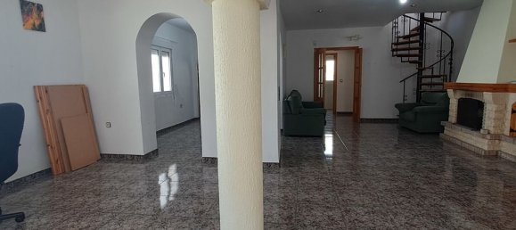 5 bedrooms Villa in Alicante, Spain No. 176568 8