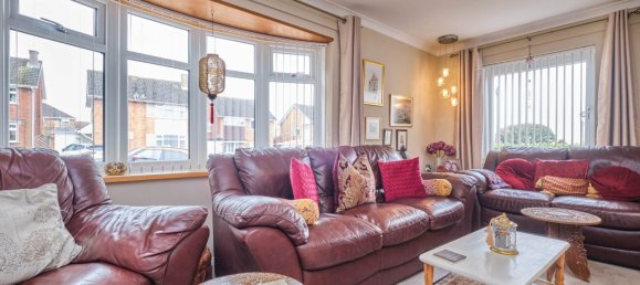 3 Schlafzimmer Haus in Wolverhampton, United Kingdom, Nr. 2256 2