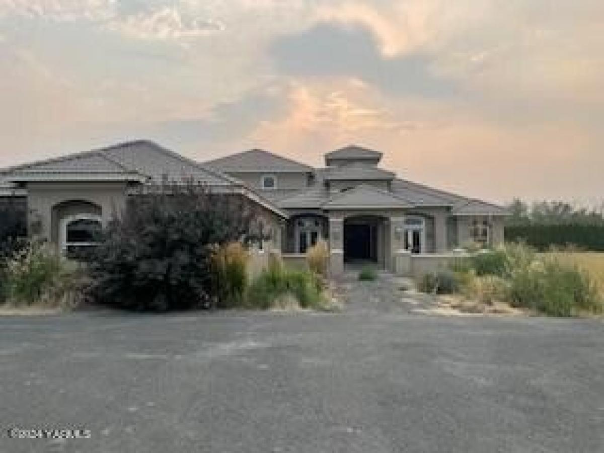 4 bedrooms House in Yakima, USA No. 412157