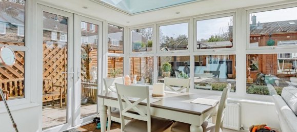 4 bedrooms Commercial property in Crawley, United Kingdom No. 6260 6