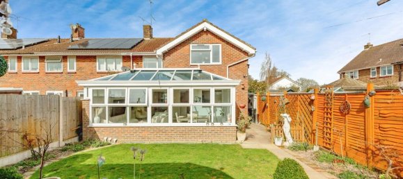 4 bedrooms Commercial property in Crawley, United Kingdom No. 6260 16