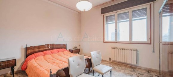 Вилла с 10 комнатами в Ноале, Италия № 30705 6