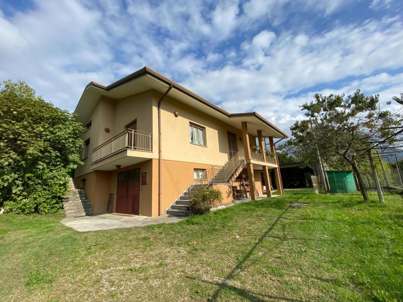 5غرفة فيلا في Udine, Italy رقم 84173