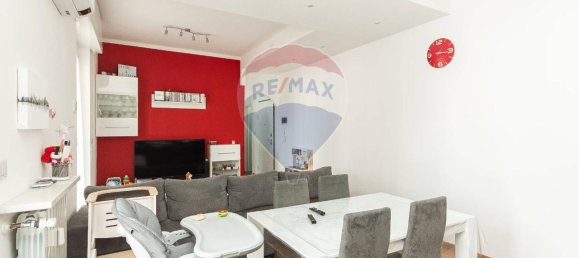 5 rooms Apartment in Genoa, Italy No. 14848 6