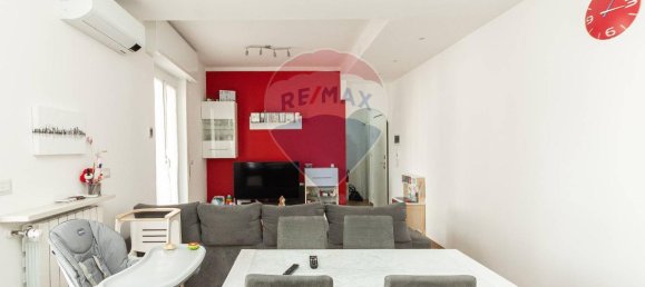 5 rooms Apartment in Genoa, Italy No. 14848 7
