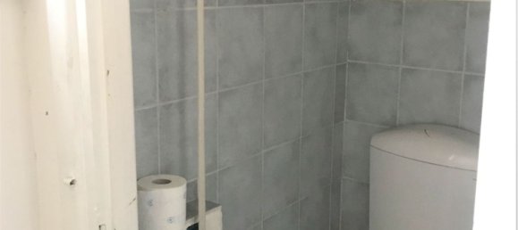 30m² Commercial property in Rome, Italy No. 3585 18