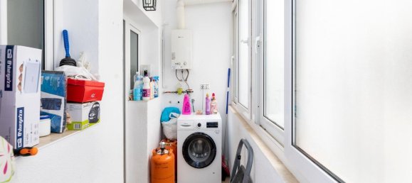 4 bedrooms Apartment in Granada, Spain No. 108587 9