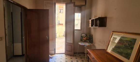 12 rooms Apartment in Vittoria, Italy No. 74505 29