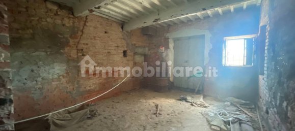 4 bedrooms House in Chiesina Uzzanese, Italy No. 173977 11