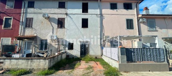 4 bedrooms House in Chiesina Uzzanese, Italy No. 173977 8