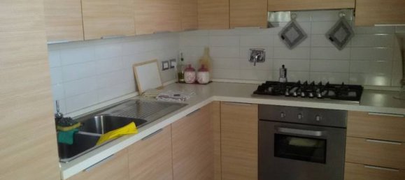 5 rooms Apartment in Perugia, Italy No. 255114 6