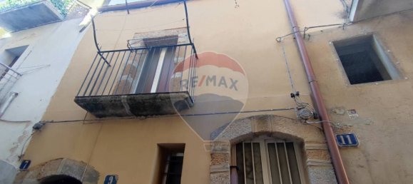 Apartamento de 2 dormitorios en Caltagirone, Italy No. 62145 30