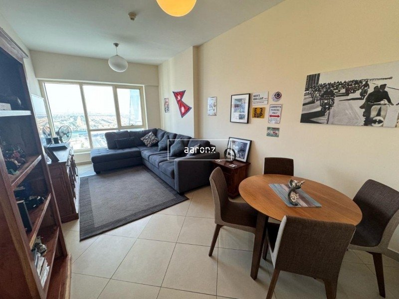 Квартира с 2 спальнями в Джумейра Лейк Тауэрс, ОАЭ № 67780