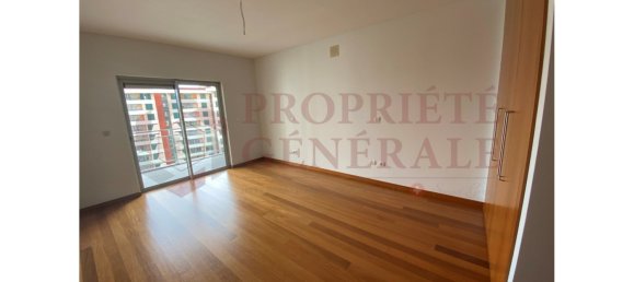 Apartamento de 3 dormitorios en Funchal, Portugal No. 146019 11