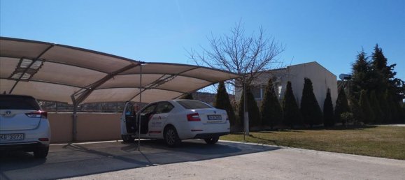 6 bedrooms Villa in Chortiatis, Greece No. 5109 2