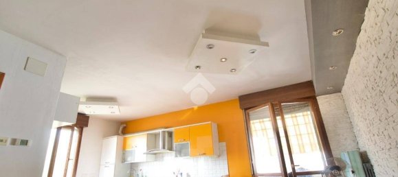 3 Schlafzimmer Wohnung in Reggio Emilia, Italy, Nr. 191705 12