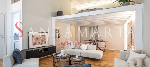 3 bedrooms Apartment in Milan, Italy No. 243659 3