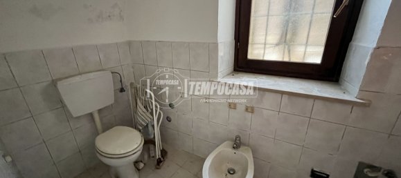 3 bedrooms House in Castellamonte, Italy No. 196952 20