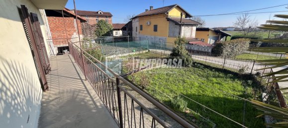 3 bedrooms House in Castellamonte, Italy No. 196952 22