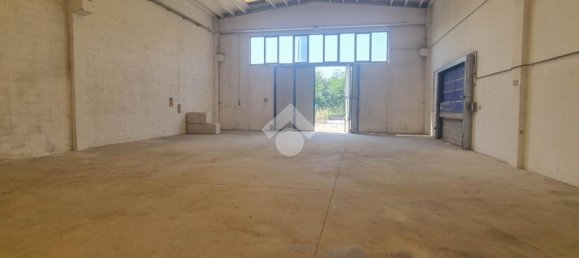 Armazém de 4 divisões em Usmate Velate, Italy N.º 314481 9