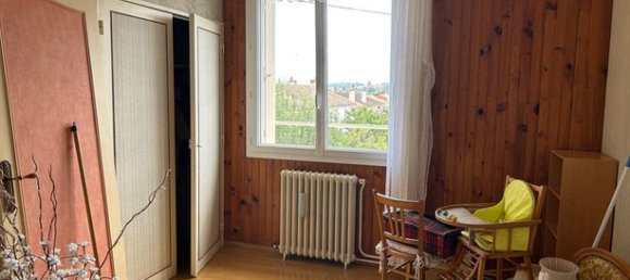 4 bedrooms House in Parthenay, France No. 310680 12