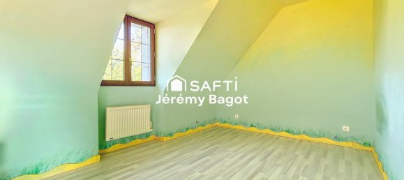 4 bedrooms House in Rochecorbon, France No. 57427 9