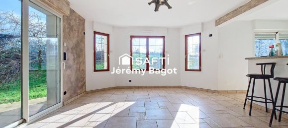 4 bedrooms House in Rochecorbon, France No. 57427 3