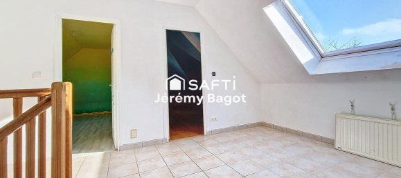 4 bedrooms House in Rochecorbon, France No. 57427 5