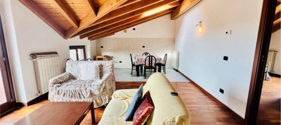 2 rooms Apartment in Cittiglio, Italy No. 297227 13