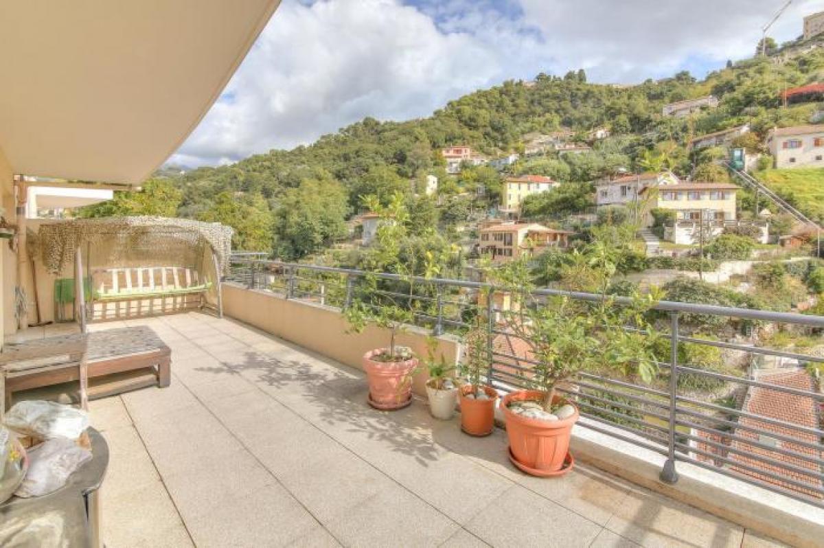 Studio in Menton, France, Nr. 2795