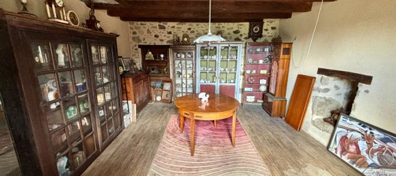 2 bedrooms House in Royeres, France No. 96092 15