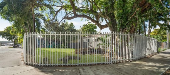 terreno en venta en Miami, Miami-Dade, Florida, USA № 614771 29