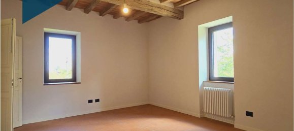 25 rooms House in Gazzola, Italy No. 277329 15