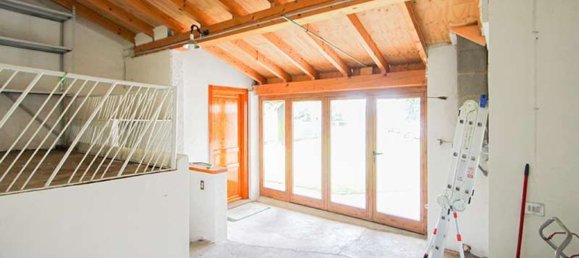 Вилла с 5 комнатами в Ведано Олона, Италия № 312013 8