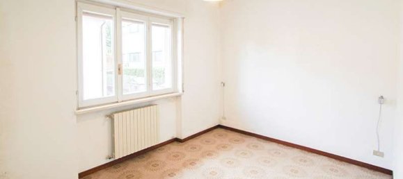 Вилла с 5 комнатами в Ведано Олона, Италия № 312013 16