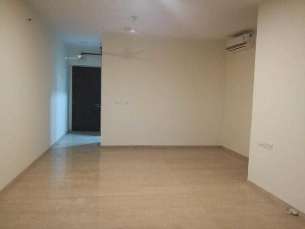 3 bedrooms House in Mumbai, India No. 9152