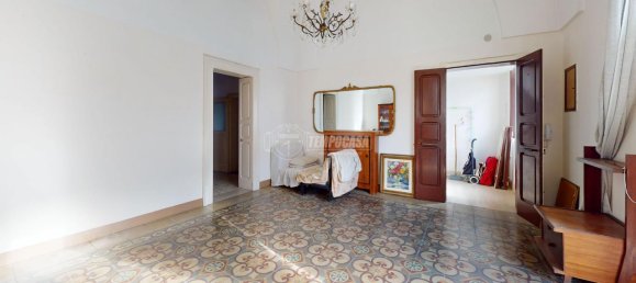 5غرفة شقة في Lecce, Italy رقم 4731 2