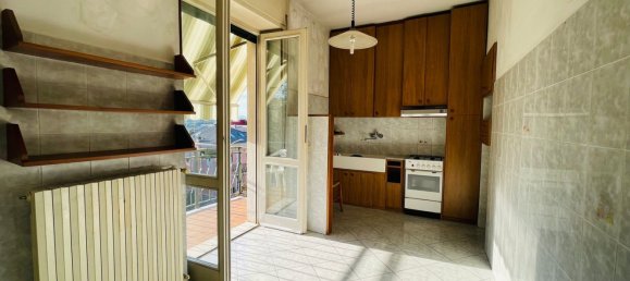 3 Schlafzimmer Wohnung in Como, Italy, Nr. 361982 9