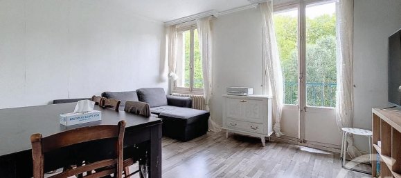 Apartamento de 2 dormitorios en Troyes, France No. 224792 2