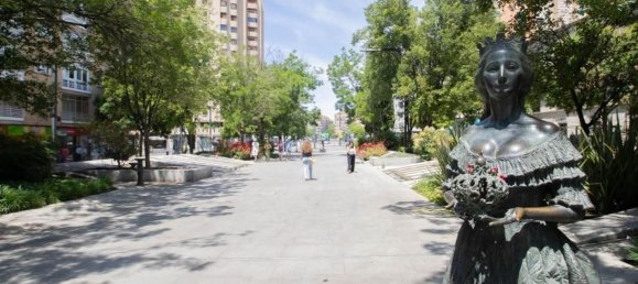 Gewerbliche Immobilie in Granada, Spain 150m², Nr. 151244 8