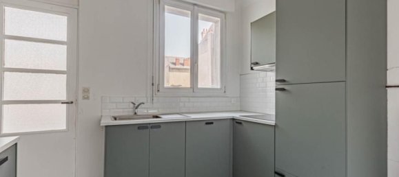 2 bedrooms Apartment in Nantes, France No. 363111 3