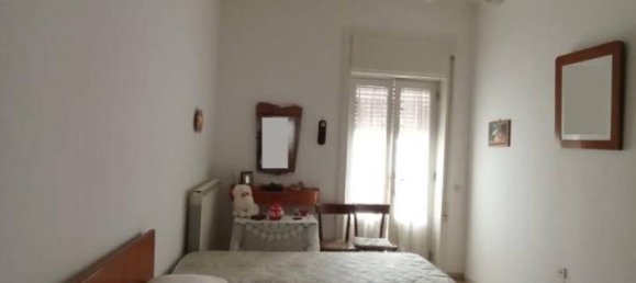 4-salle Appartement à Pulsano, Italy No. 26109 11
