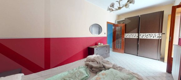 4 rooms House in Acerra, Italy No. 25548 12