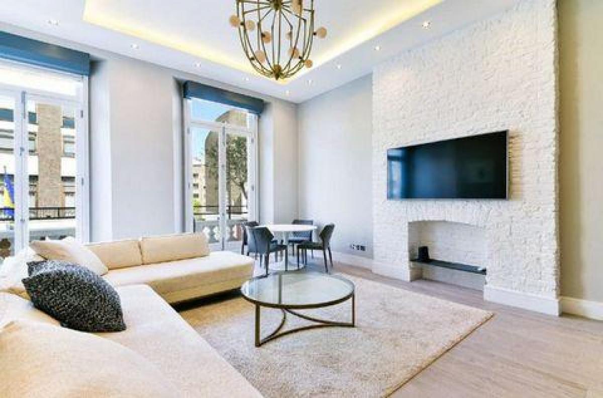 2 bedrooms Condo in London, United Kingdom No. 504