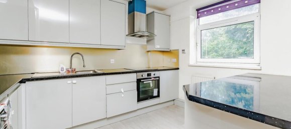 2 bedrooms Apartment in London, United Kingdom No. 11611 5