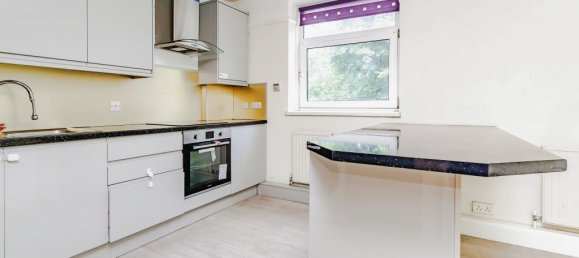 2 bedrooms Apartment in London, United Kingdom No. 11611 7