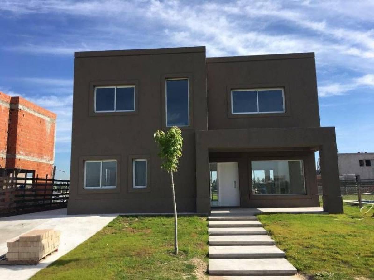 4 bedrooms House in Tigre, Argentina No. 20962