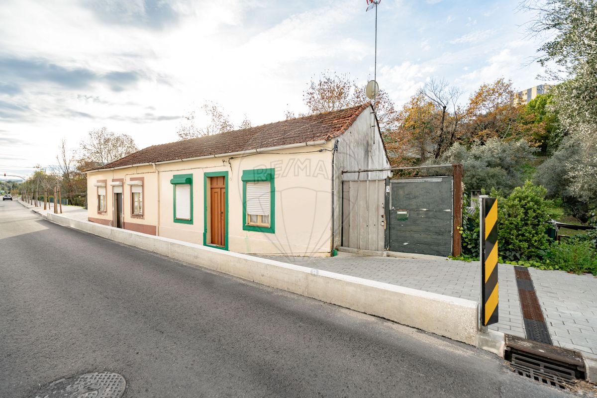 Casa de 3 dormitorios en Coimbra, Portugal No. 154801